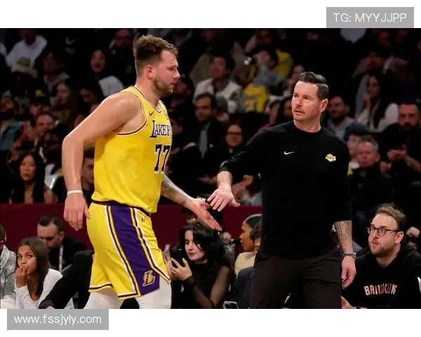 雷迪克盛赞东契奇带队打出延续性 雷迪克盛赞东契奇带队打出延续性